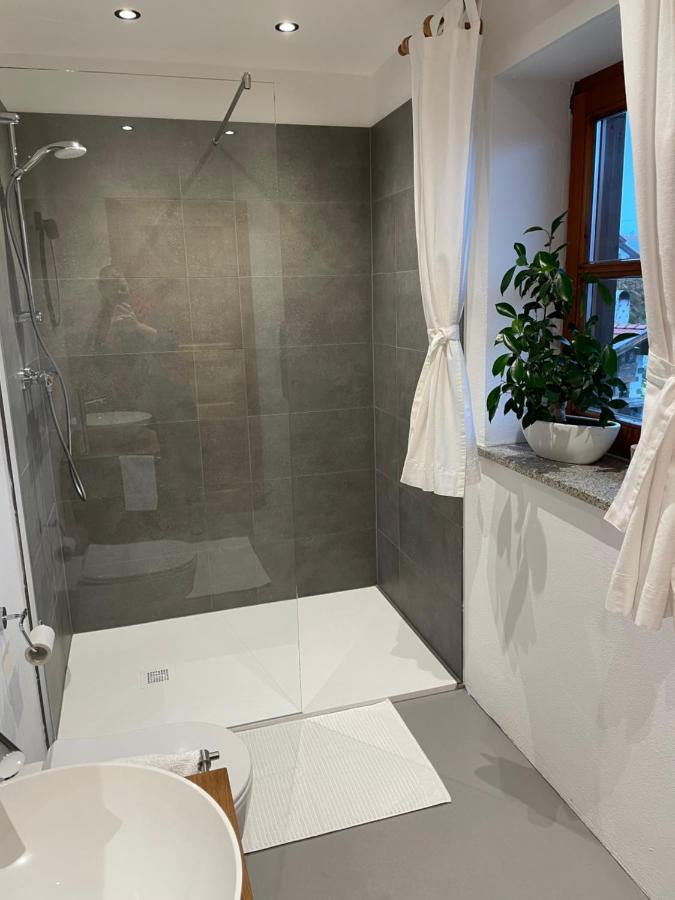 Ferienwohnung Hofleben Reiner Neukirchen vorm Wald Esterno foto