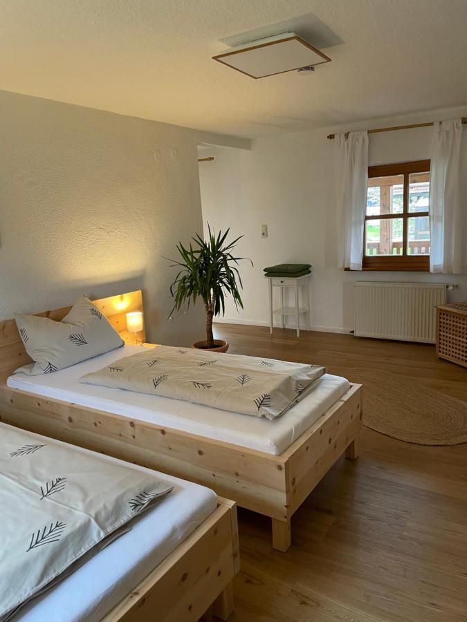 Ferienwohnung Hofleben Reiner Neukirchen vorm Wald Esterno foto